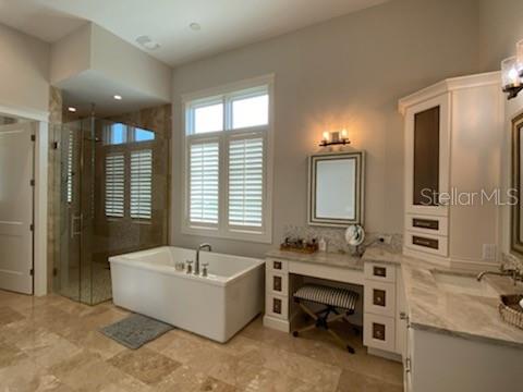 Venezia Unit 07 - Residential