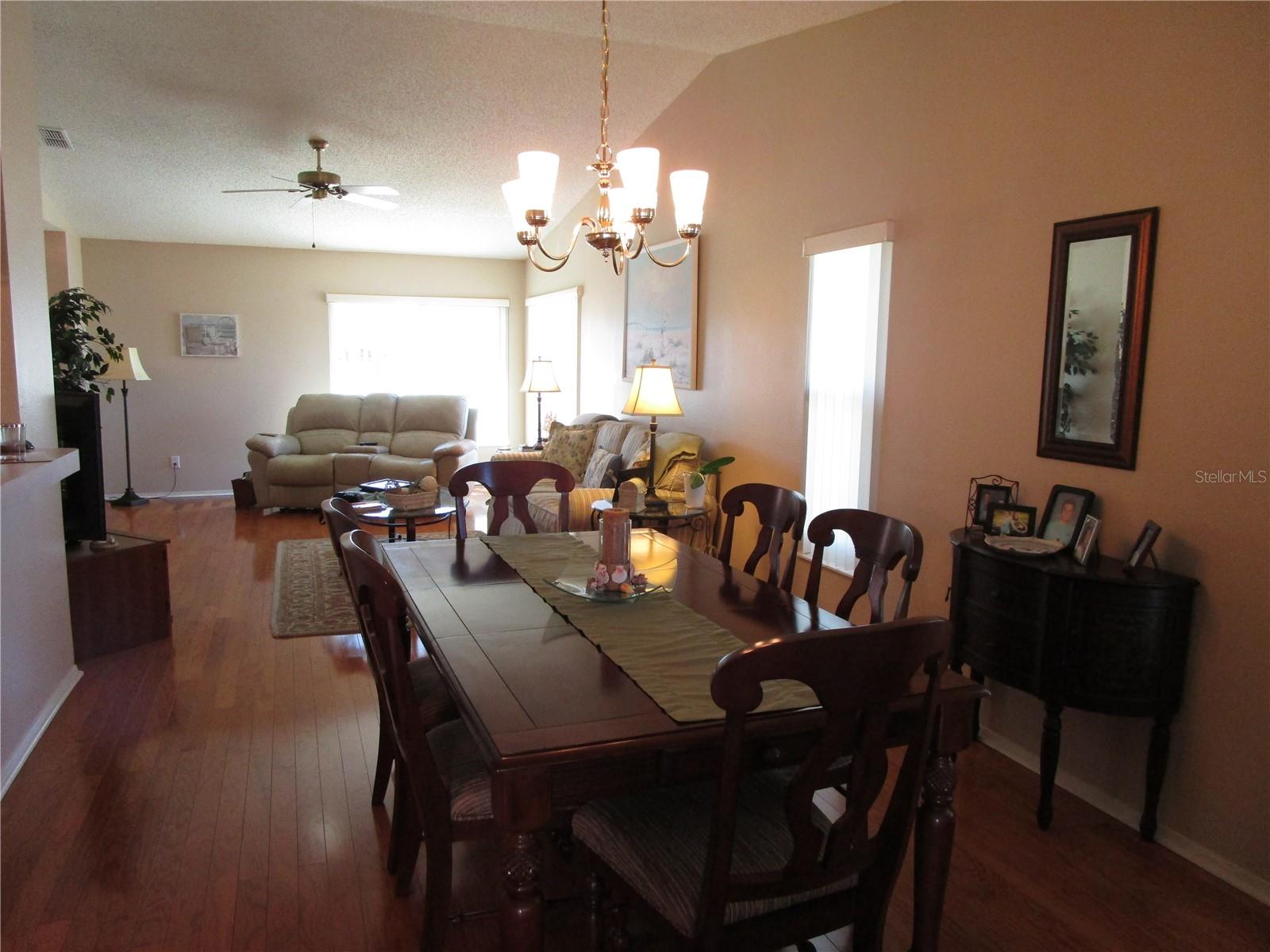 HOLIDAY LAKE VILLAS CONDO - Residential