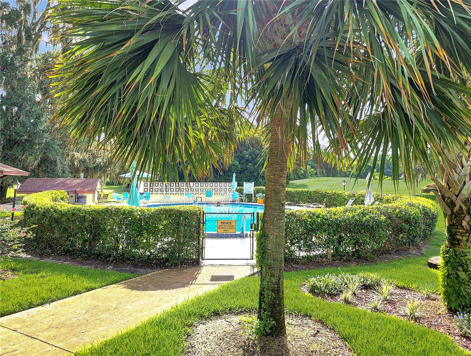 TWIN LAKES VILLAGE EAST CONDO - Residential