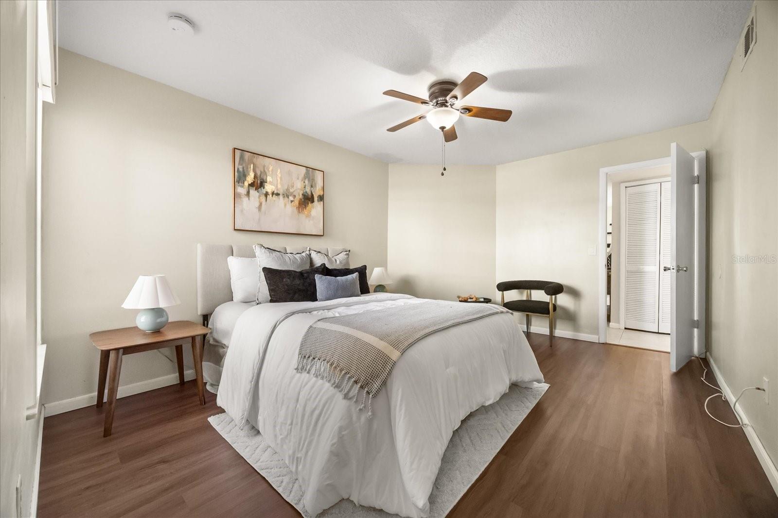 VINEYARD SOUND CONDO - Residential