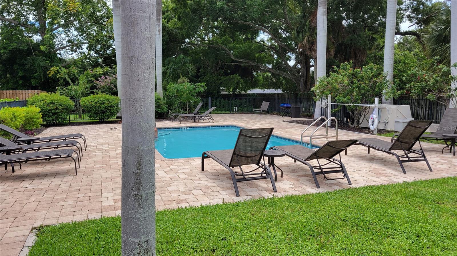 CORDOVA GARDENS - Residential Lease