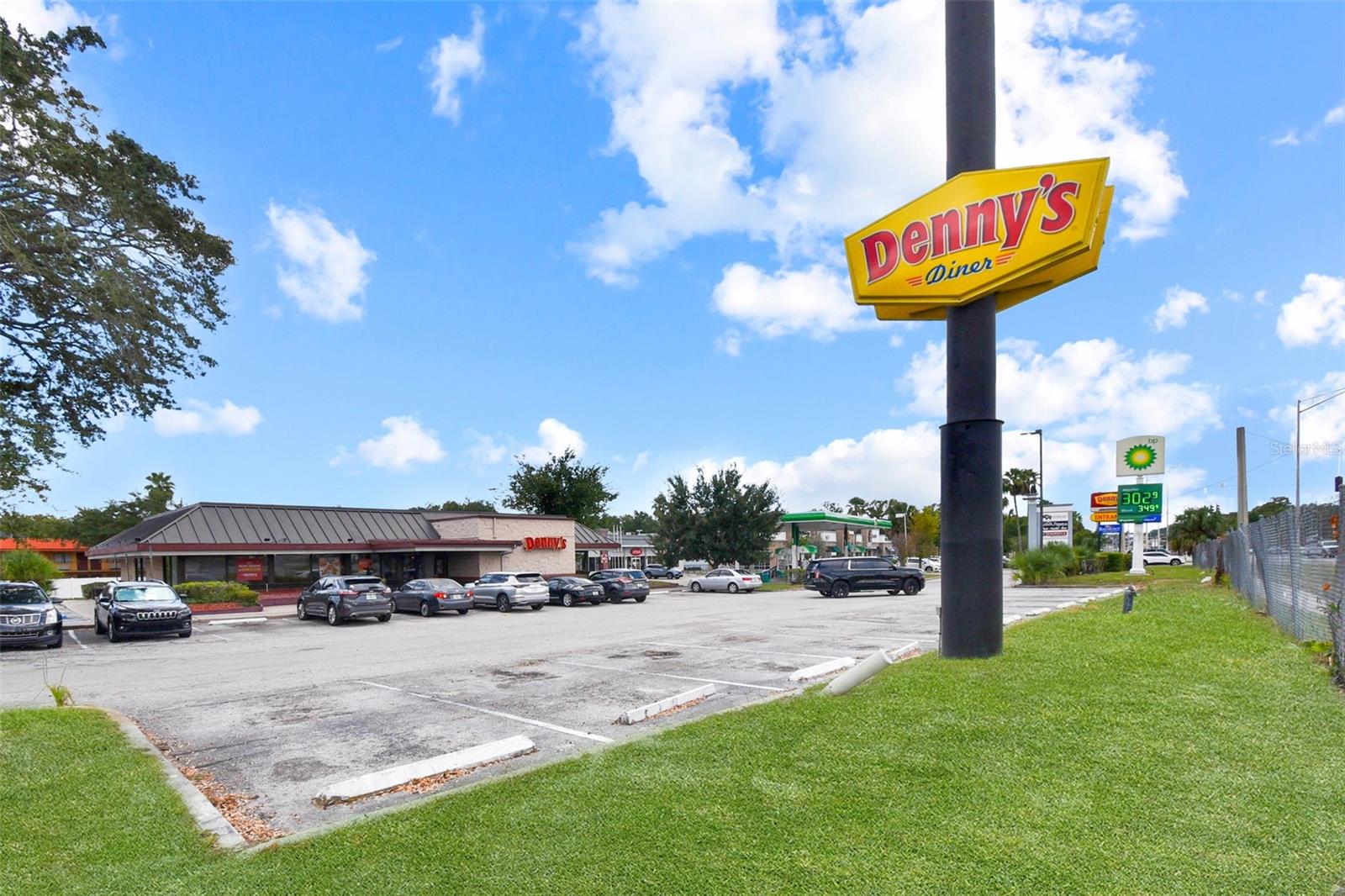 JACKSONVILLE HEIGHTS - Land