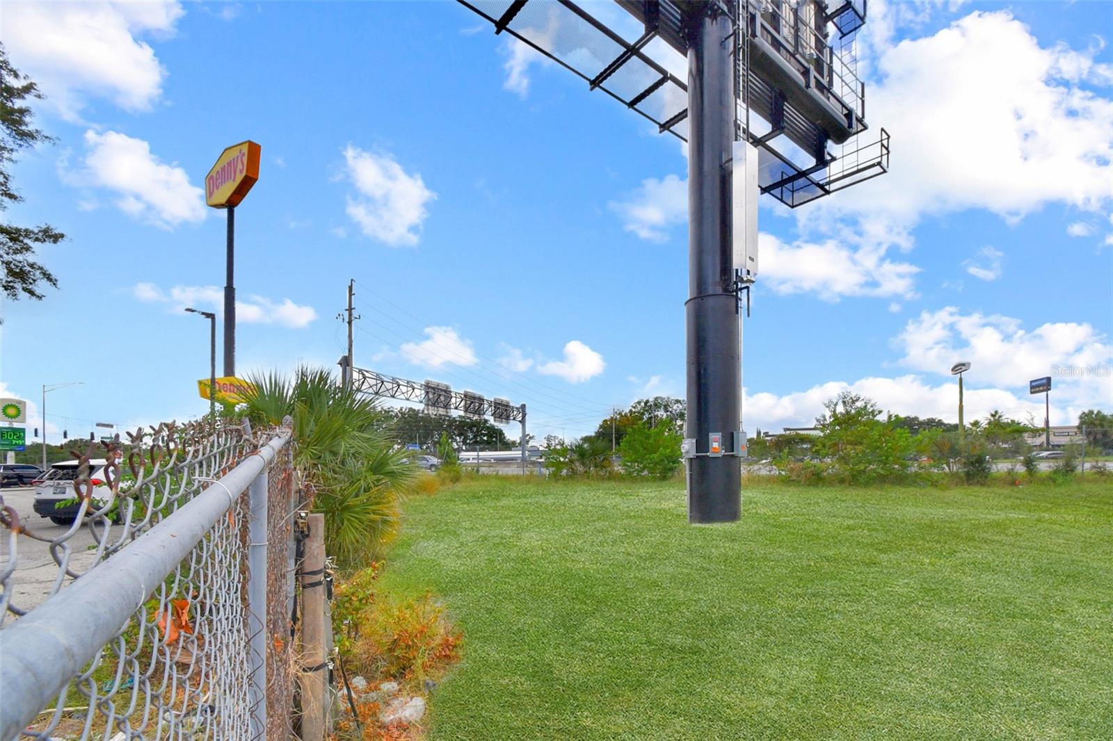 JACKSONVILLE HEIGHTS - Land