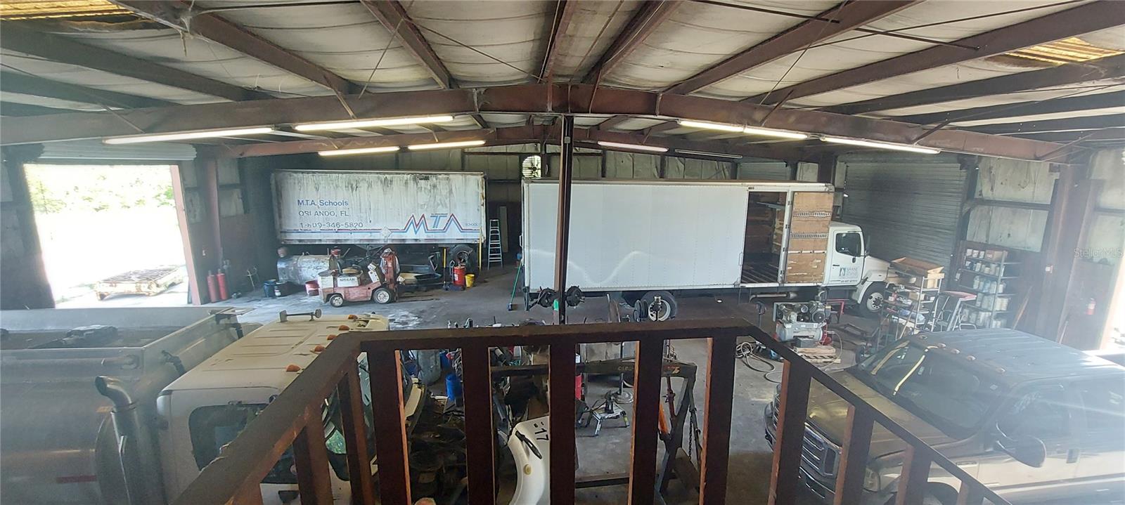 SUNSET HILLS - Commercial Sale