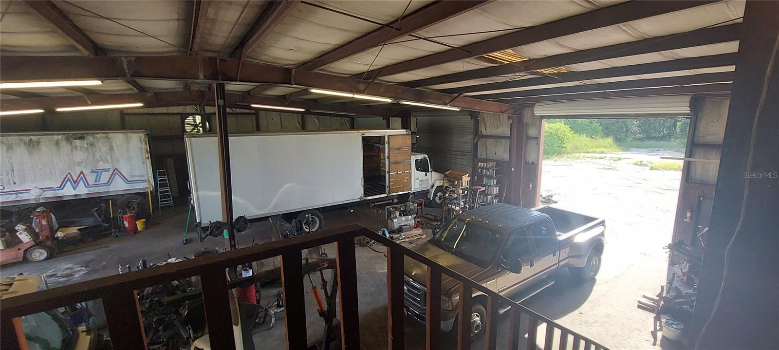 SUNSET HILLS - Commercial Sale