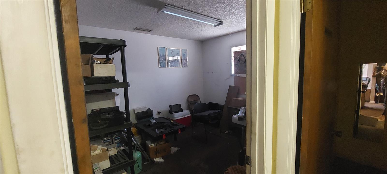 SUNSET HILLS - Commercial Sale