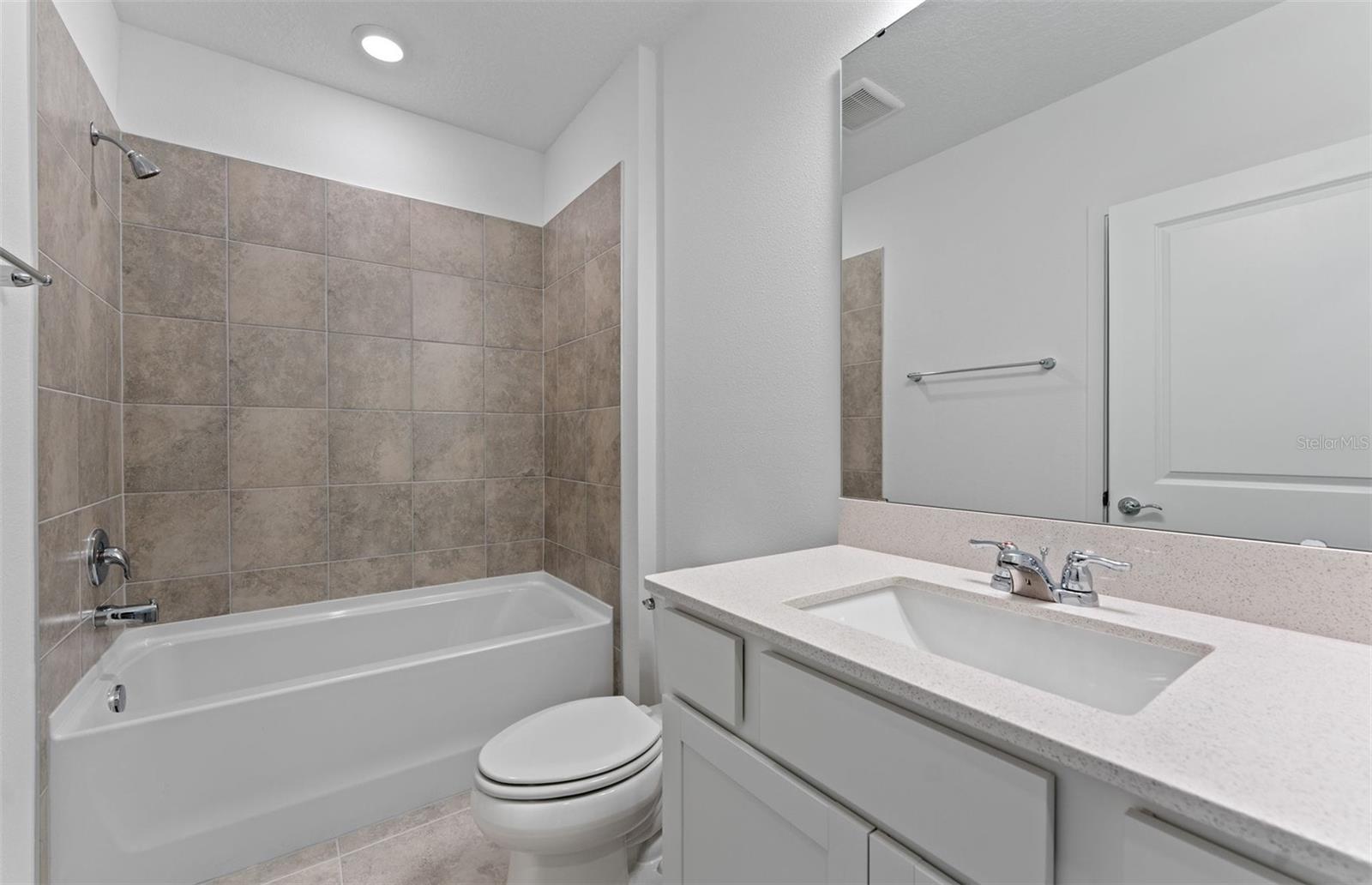 HIGHFIELD AT TWISTED OAKS - Residential