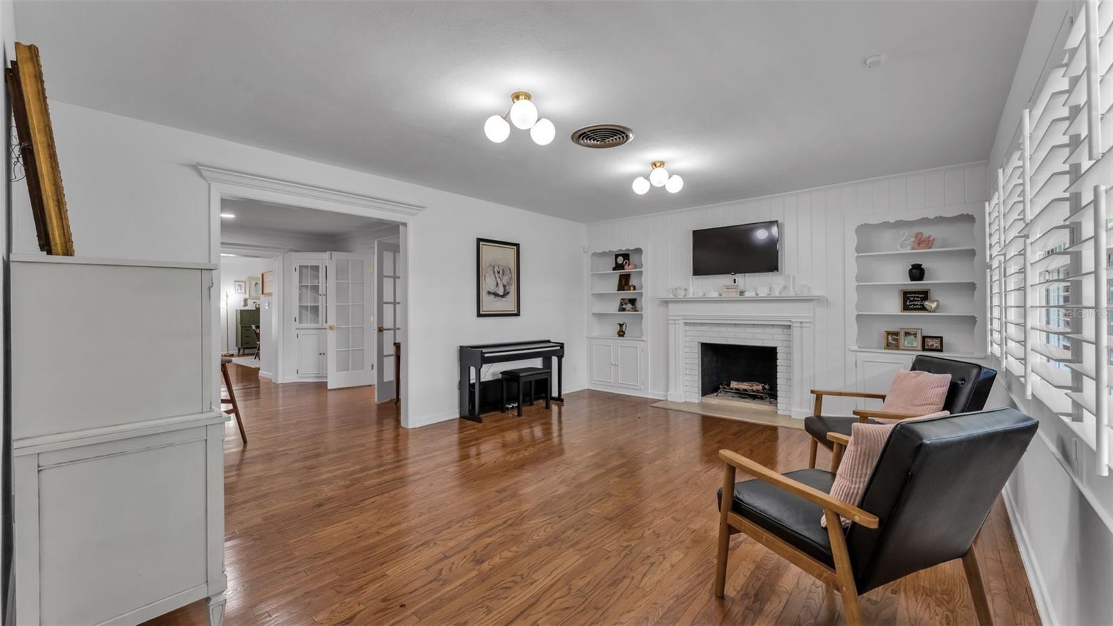 ACREAGE - Residential
