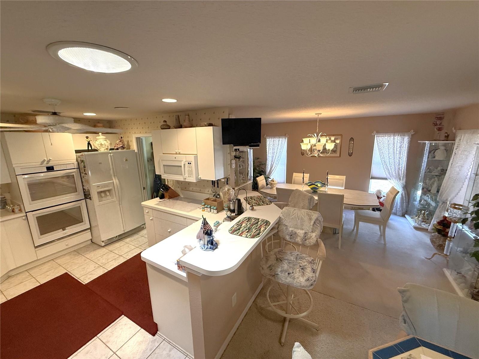 AUTUMN OAKS - Residential