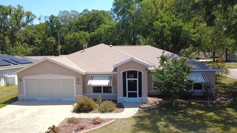 Photo of 1001 NE 22nd Avenue, Ocala, FL 34470 (MLS # OM720641)