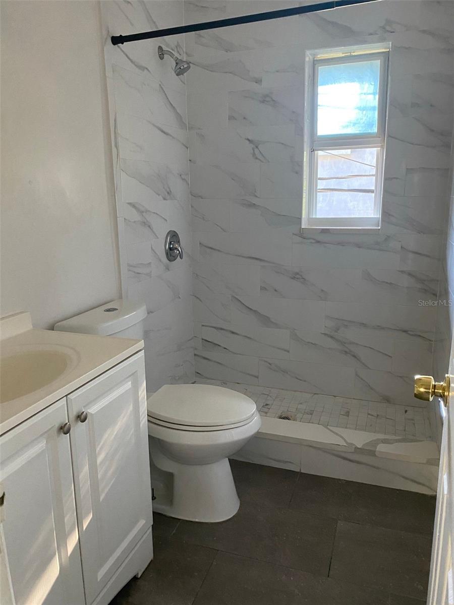 SPRING LAKE TERRACE - Residential Lease