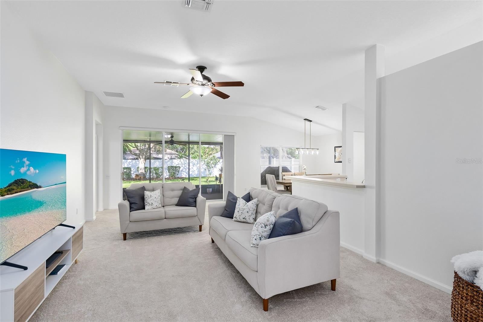 1174 SNUG HARBOR DRIVE