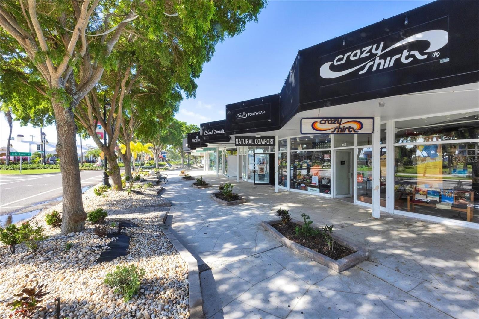 SUNNYBROOK - Residential