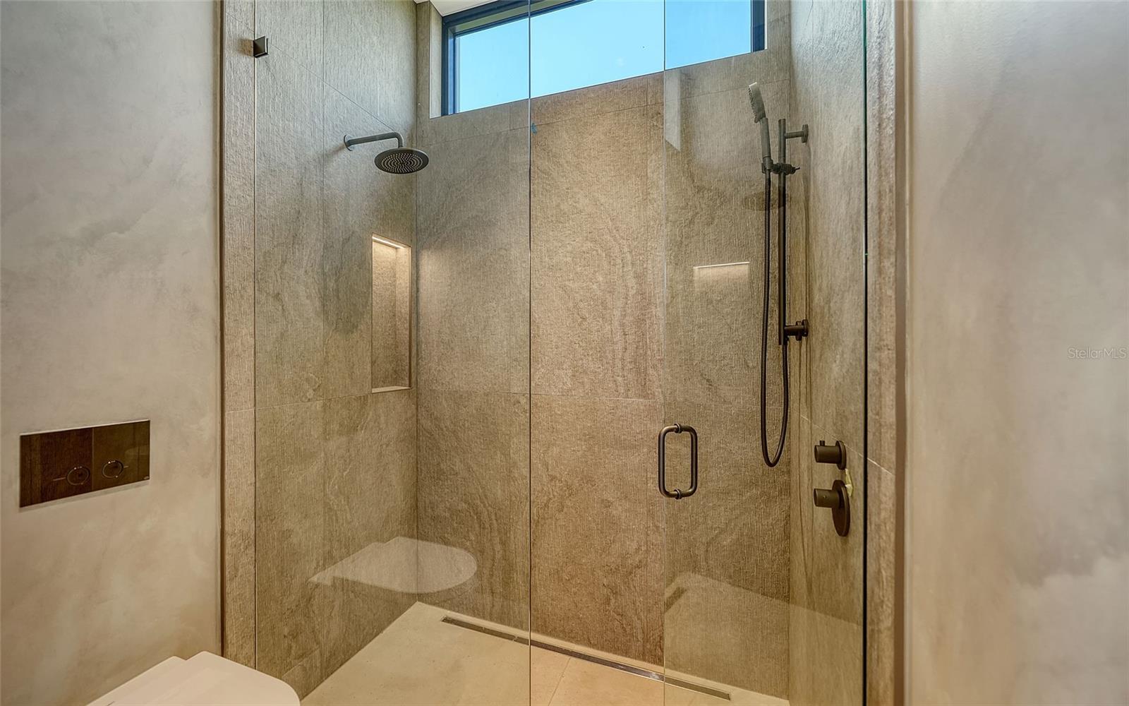 SAPPHIRE SHORES RESUB BLK M - Residential