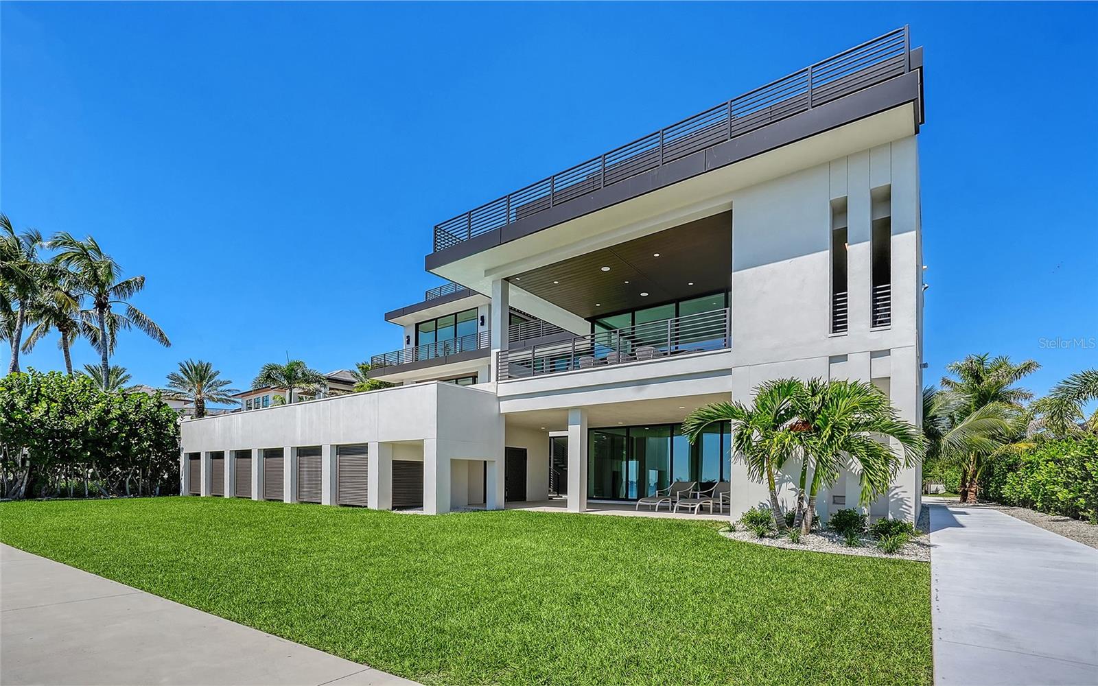 SAPPHIRE SHORES RESUB BLK M - Residential