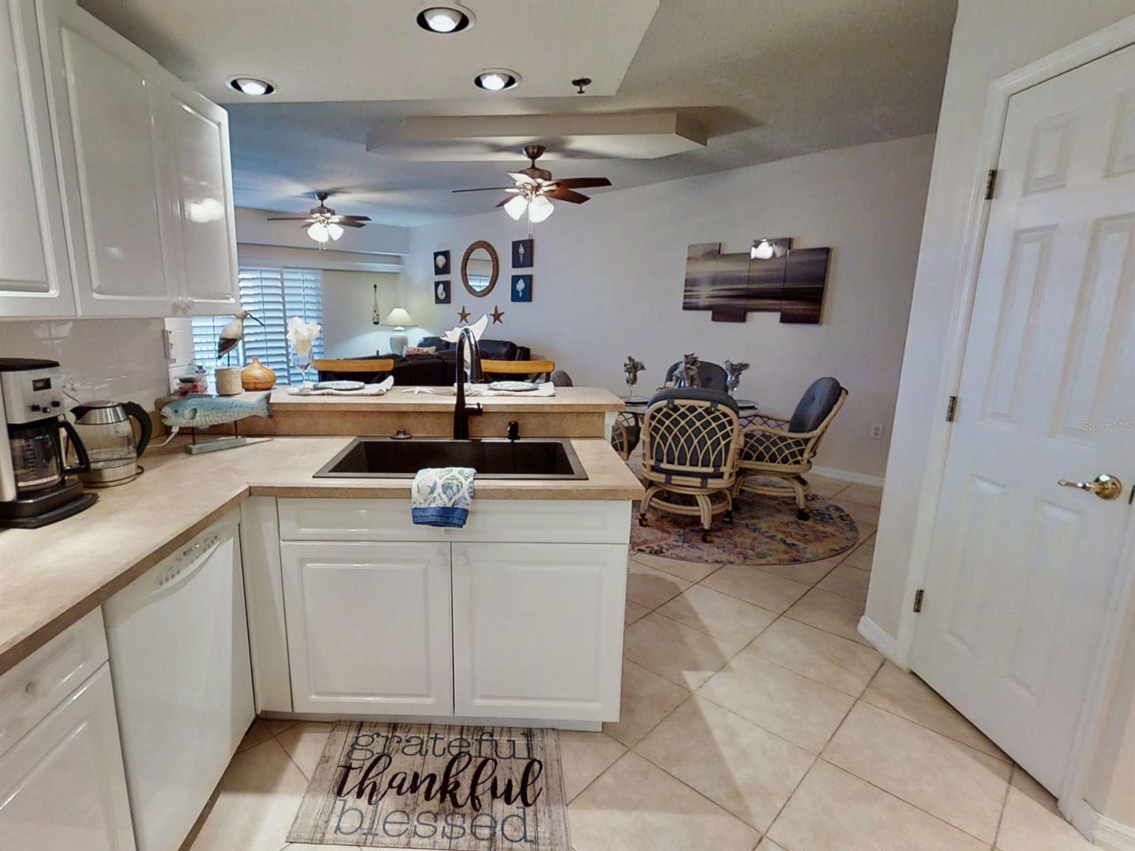 Ocean Walk Condo At Nsb Bldg 06 - Residential