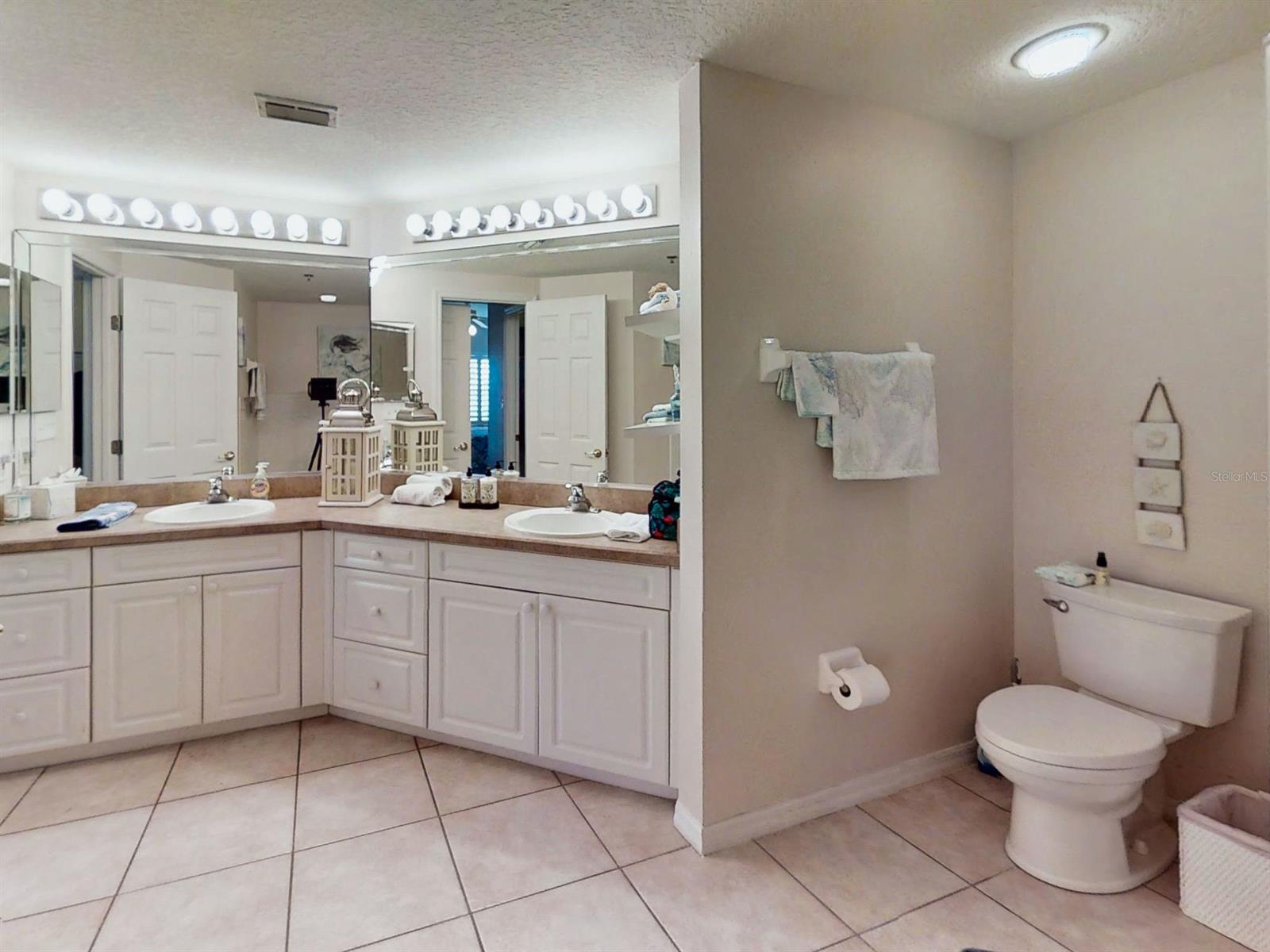 Ocean Walk Condo At Nsb Bldg 06 - Residential