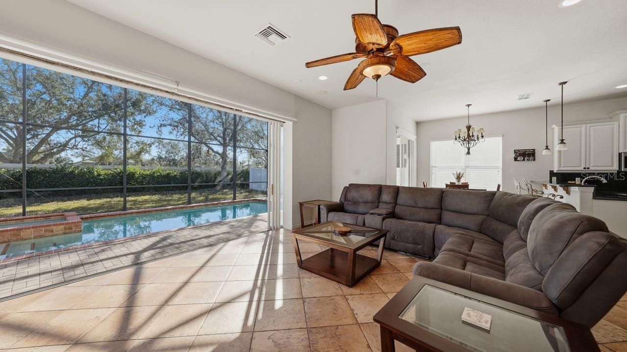 CASCADES AT SARASOTA PH IV - Residential