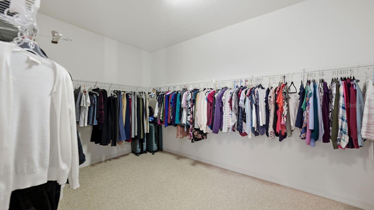 CASCADES AT SARASOTA PH IV - Residential