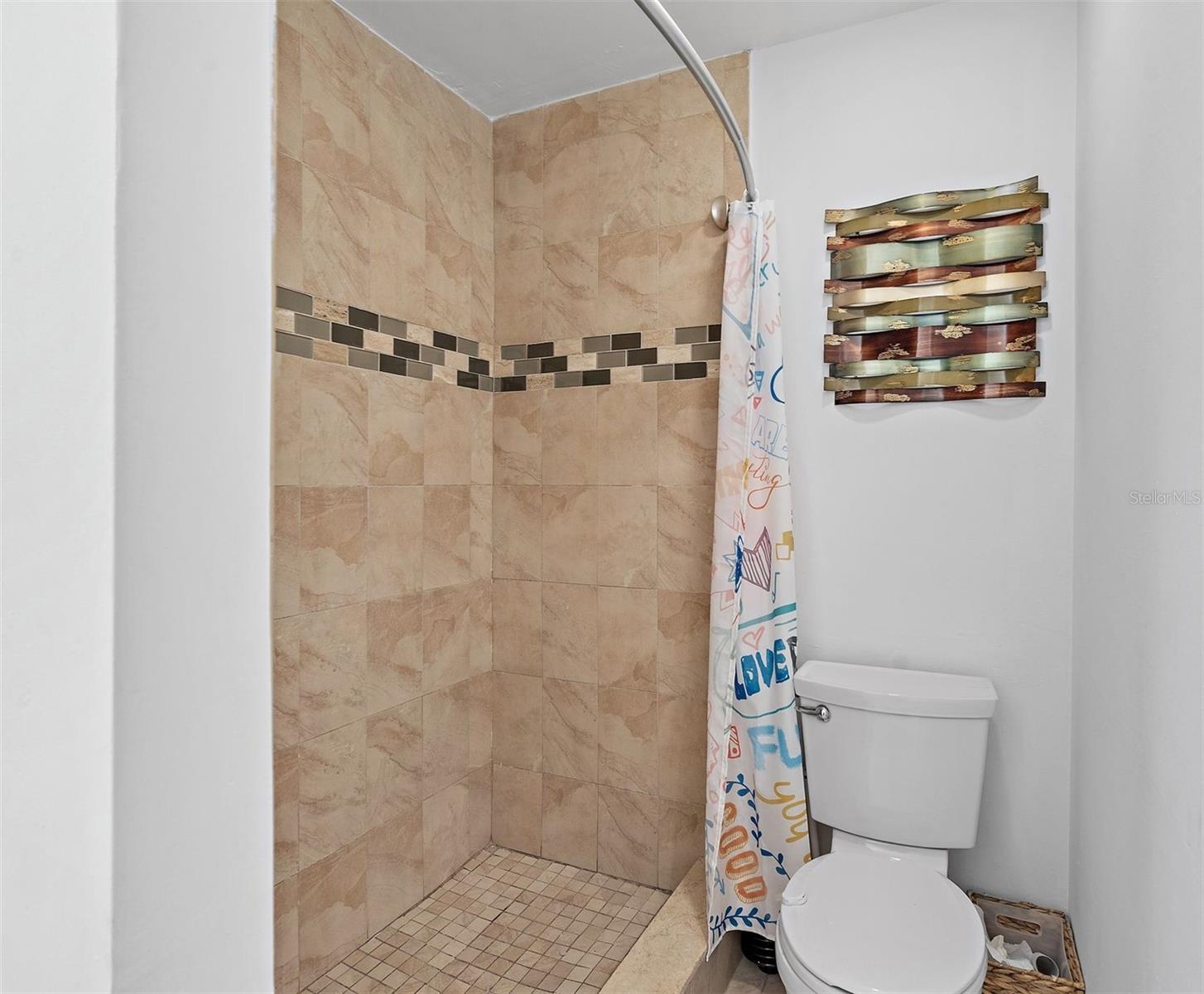 GLENWOOD - Residential Lease