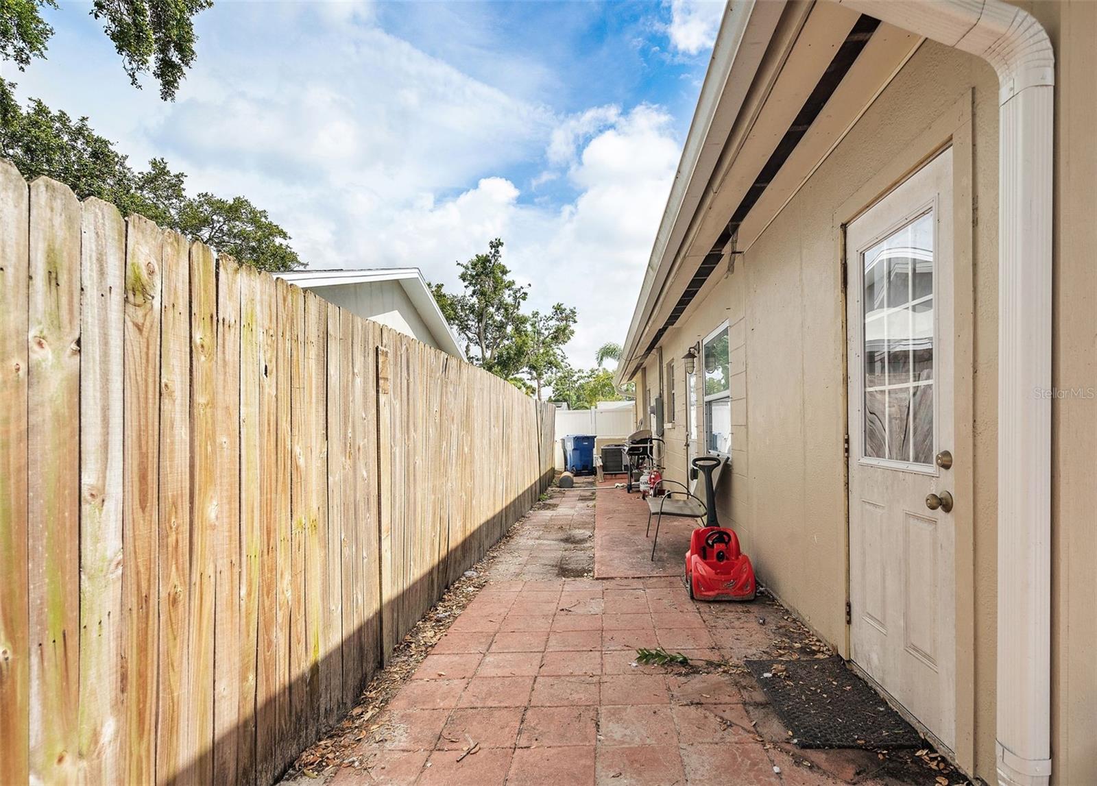 GLENWOOD - Residential Lease