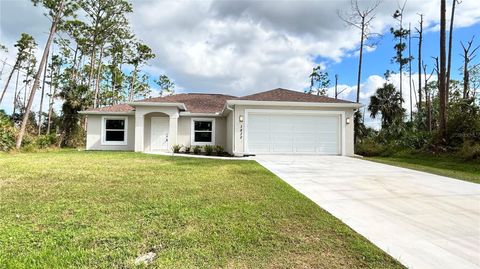 A home in NORTH PORT