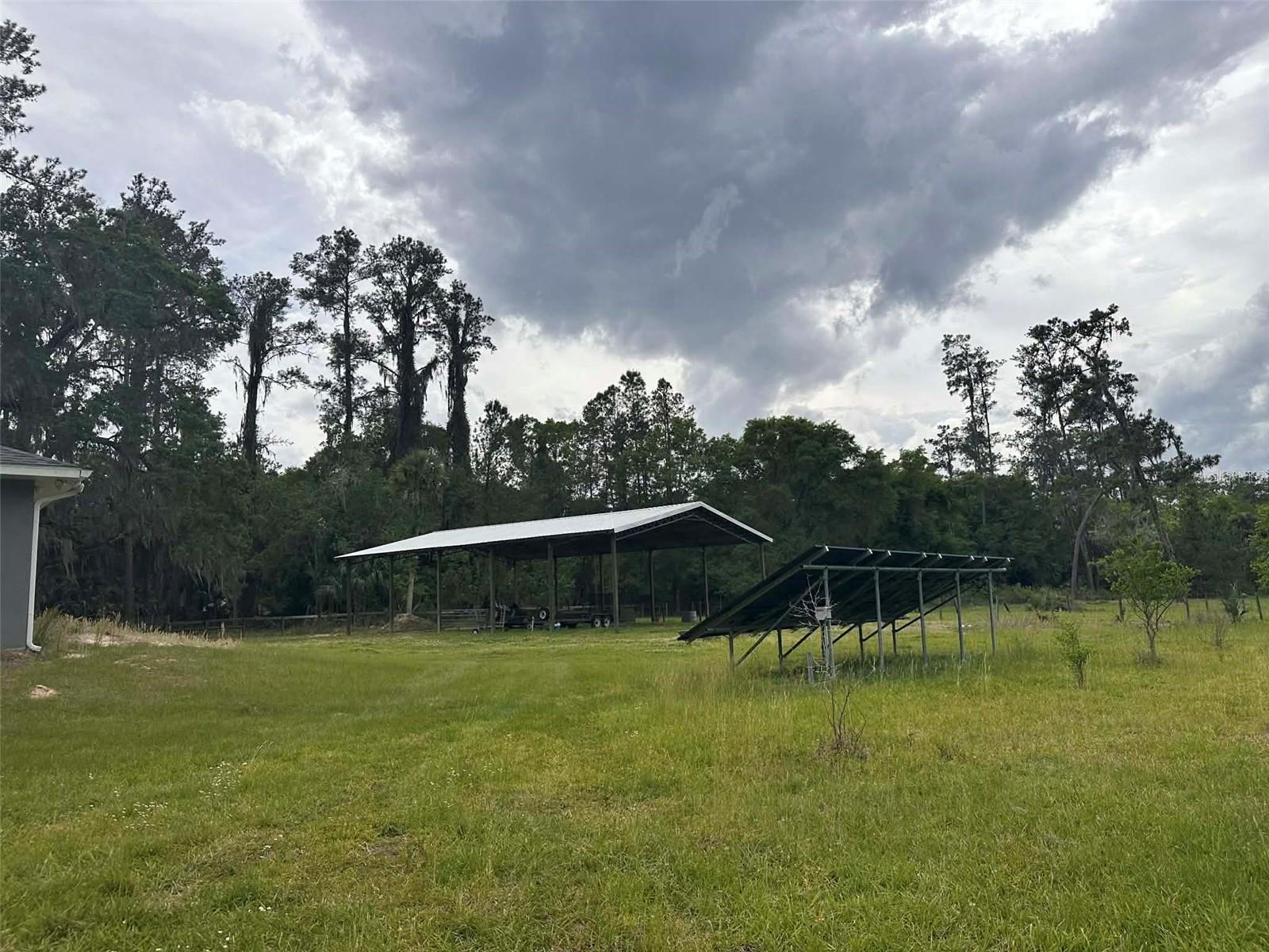 NO SUBDIVISION NAME - Residential