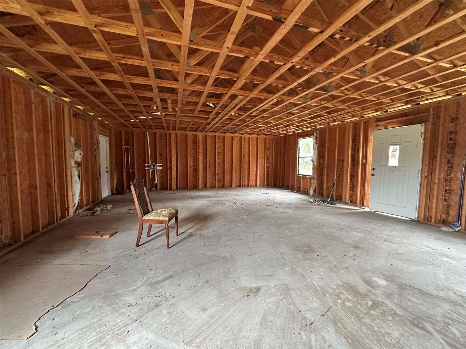 NO SUBDIVISION NAME - Residential