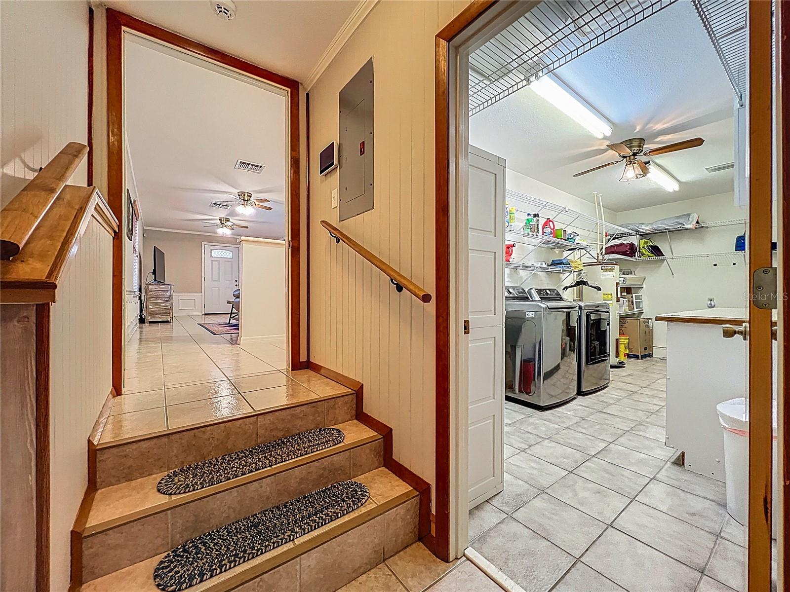 LAKE MARIAN SHORES - Residential