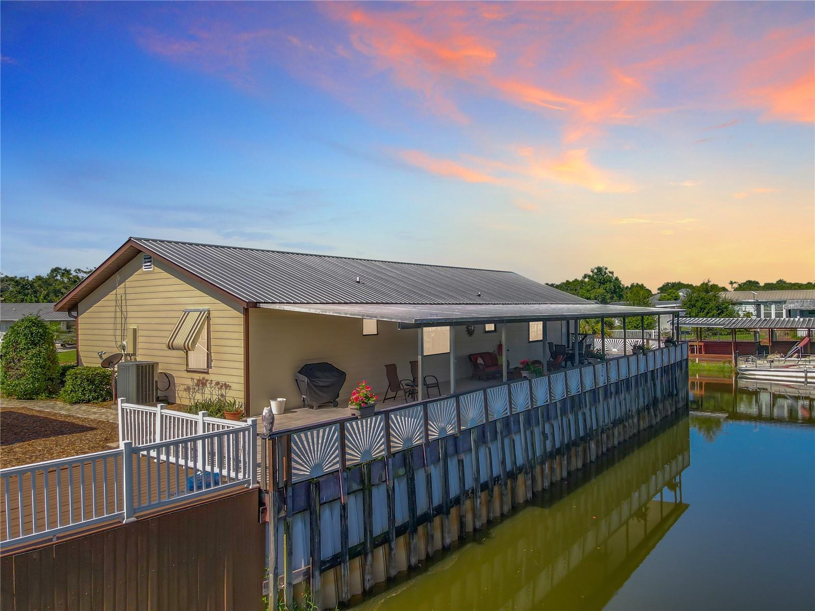 LAKE MARIAN SHORES - Residential