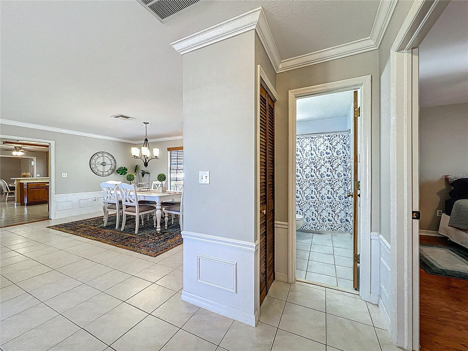 LAKE MARIAN SHORES - Residential