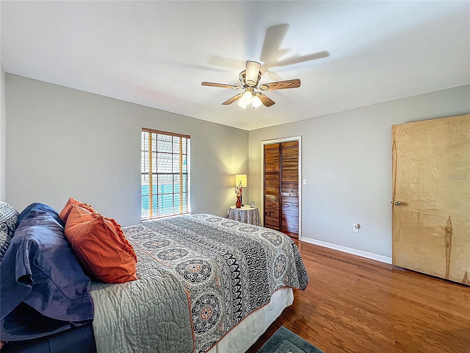 LAKE MARIAN SHORES - Residential