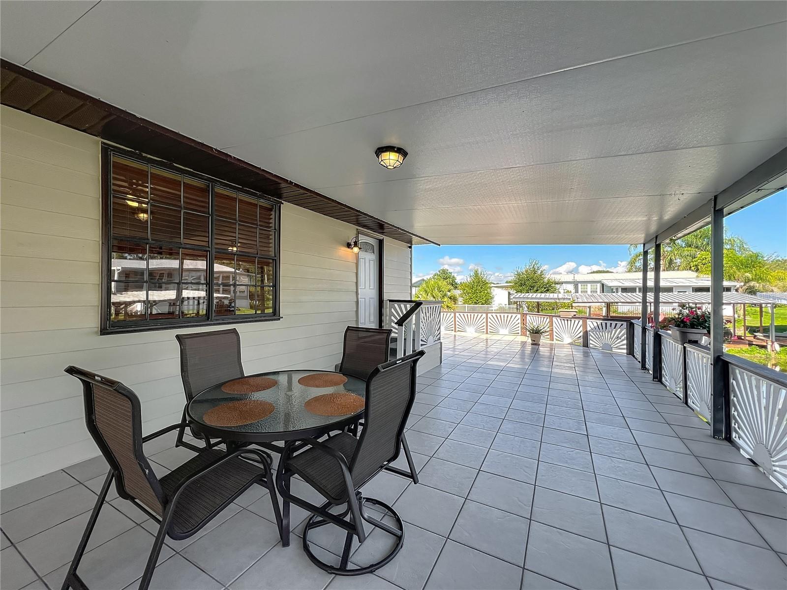 LAKE MARIAN SHORES - Residential