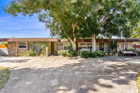 213 JODY COURT LARGO FL 33771