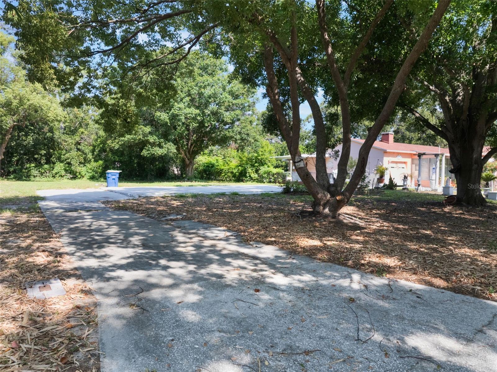 18 S JUPITER AVENUE