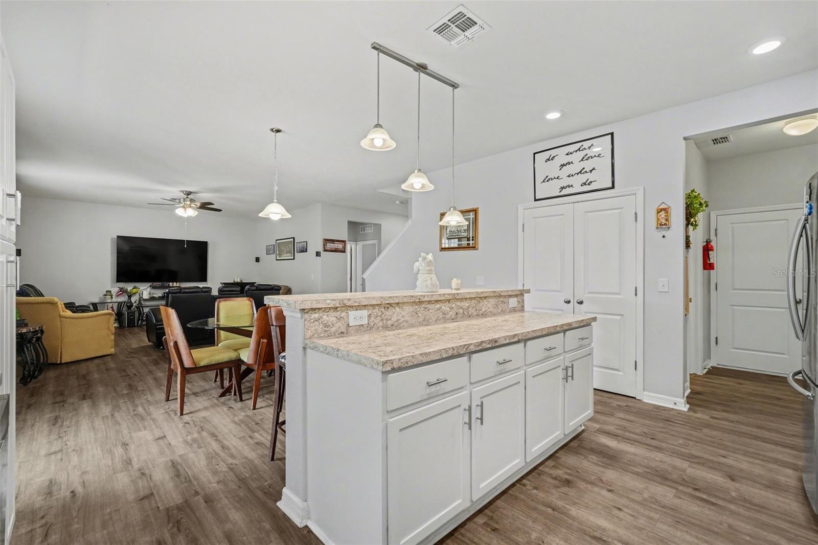 MIRABELLA - Residential