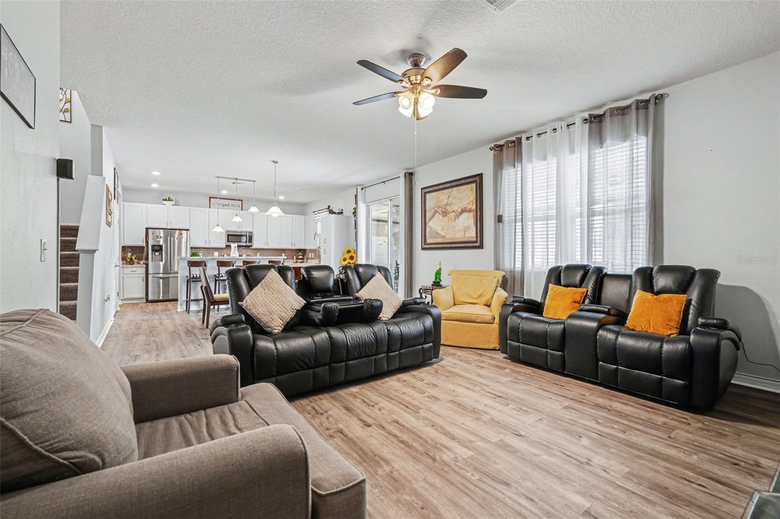 MIRABELLA - Residential