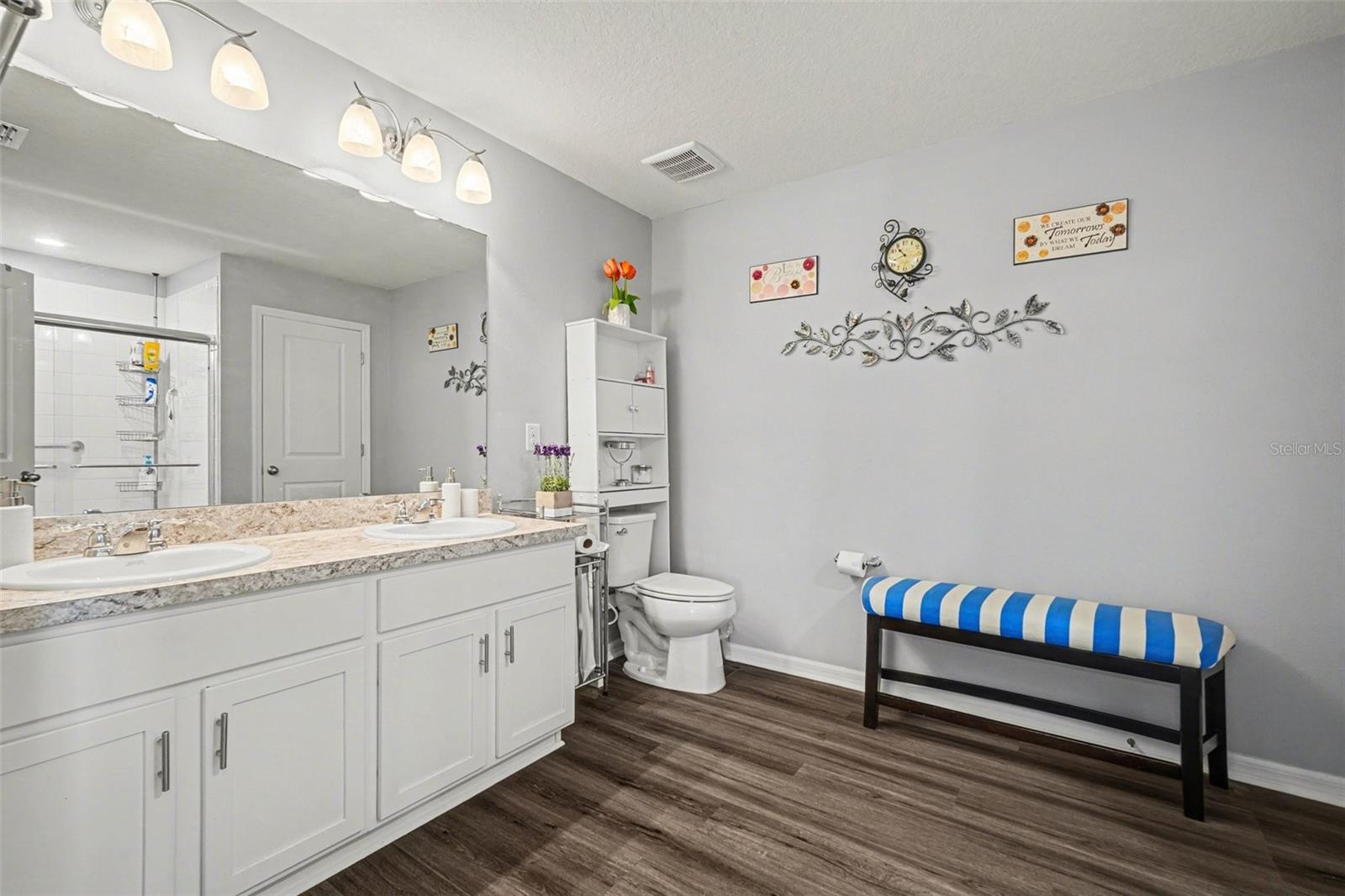 MIRABELLA - Residential