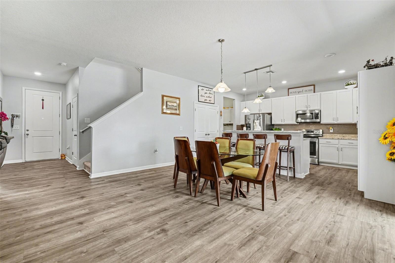 MIRABELLA - Residential