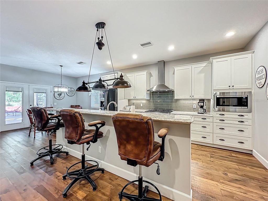 Photo of 12750 SE 119th Court, Ocklawaha, FL 32179 (MLS # OM706481)