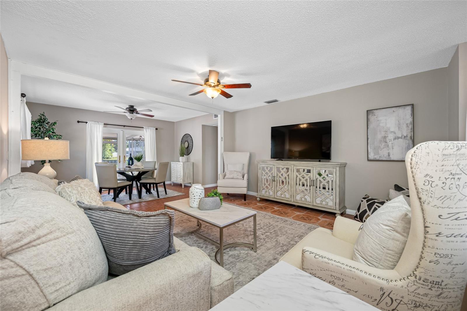 SUN-LIT SHORES - Residential