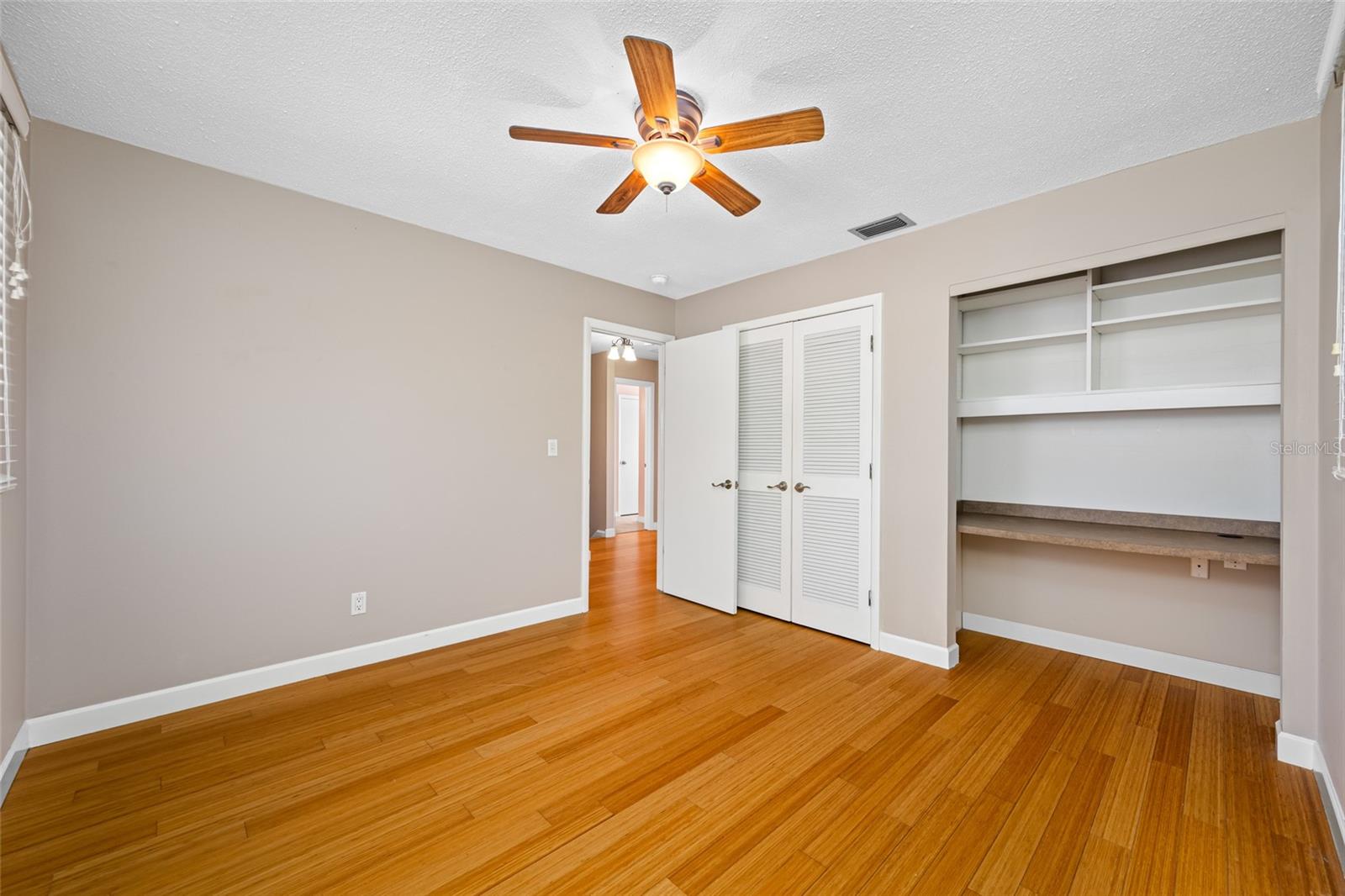 SUN-LIT SHORES - Residential