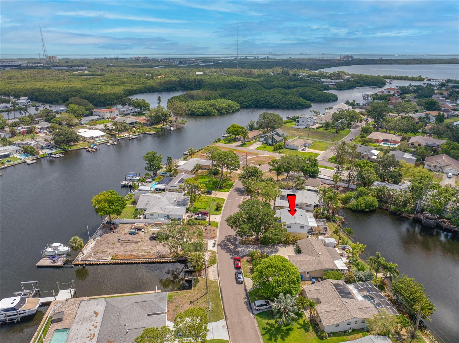 SUN-LIT SHORES - Residential