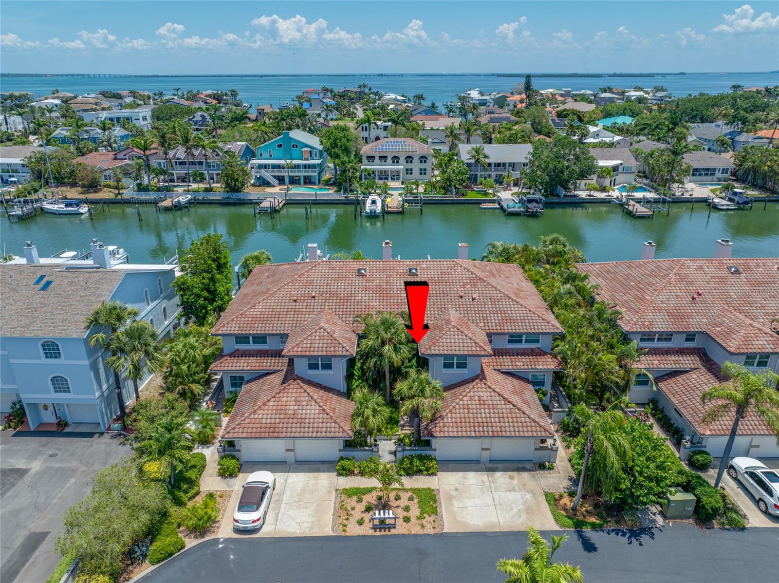 903 PINELLAS BAYWAY S 103