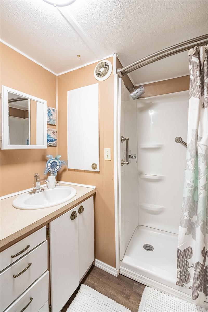 BETMAR ACRES - Residential