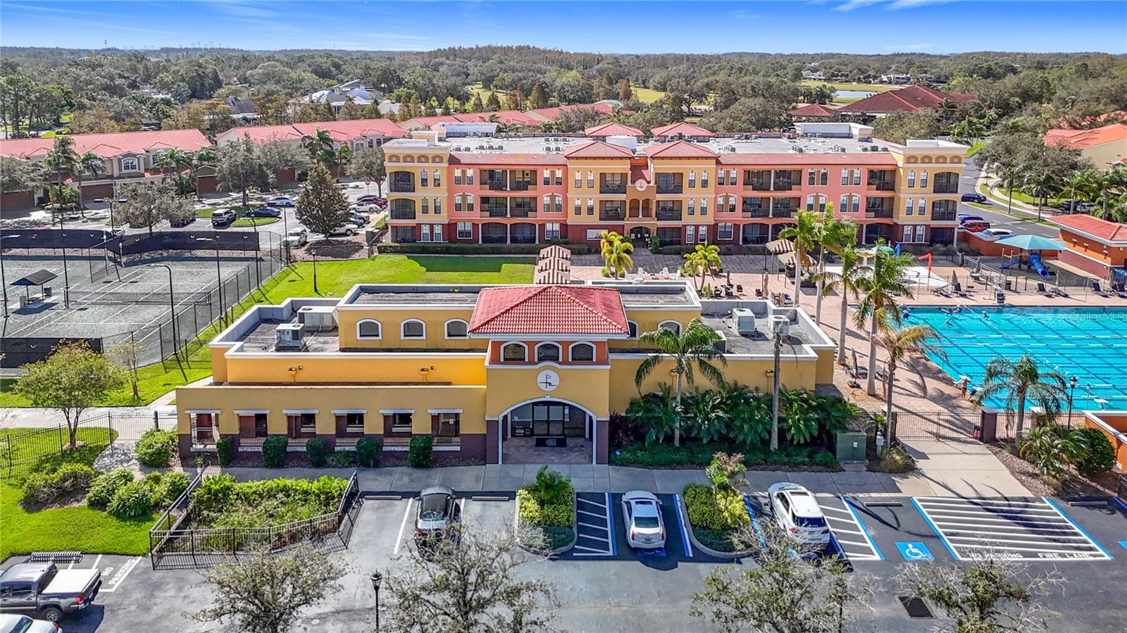 EMERALD GREEN VILLAS A CONDO - Residential Lease