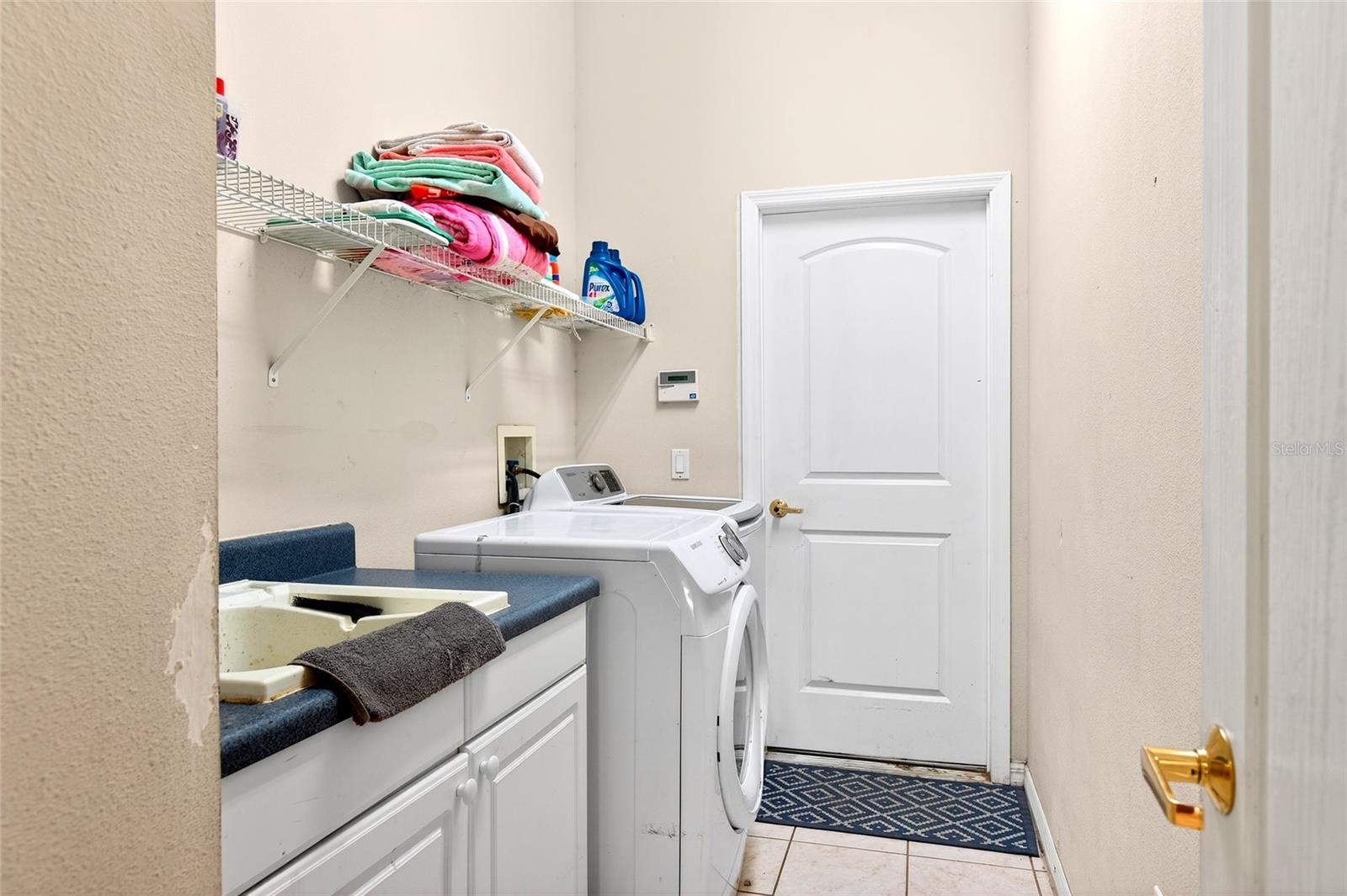 VALENCIA GARDENS PH 03 - Residential