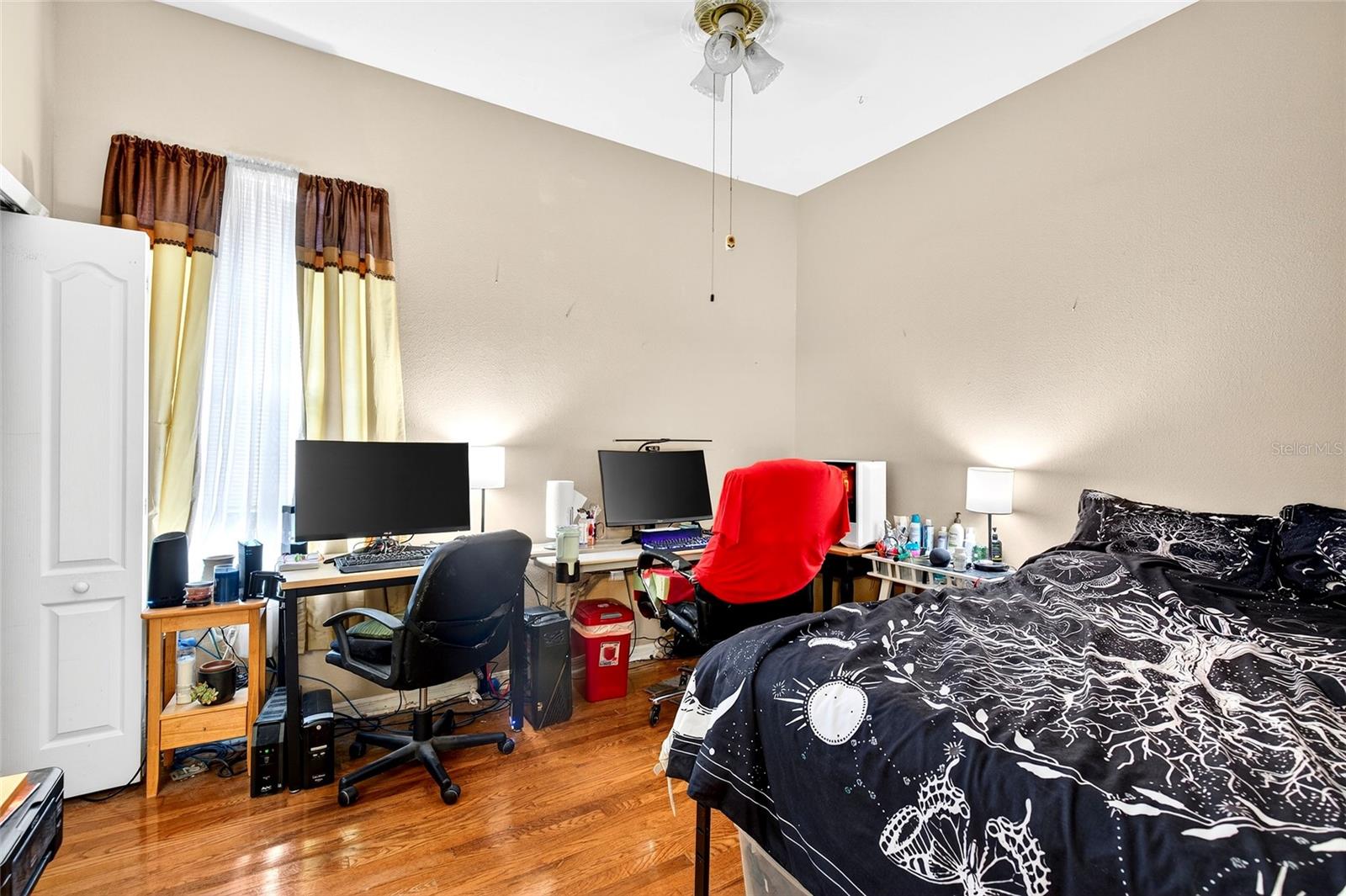 VALENCIA GARDENS PH 03 - Residential