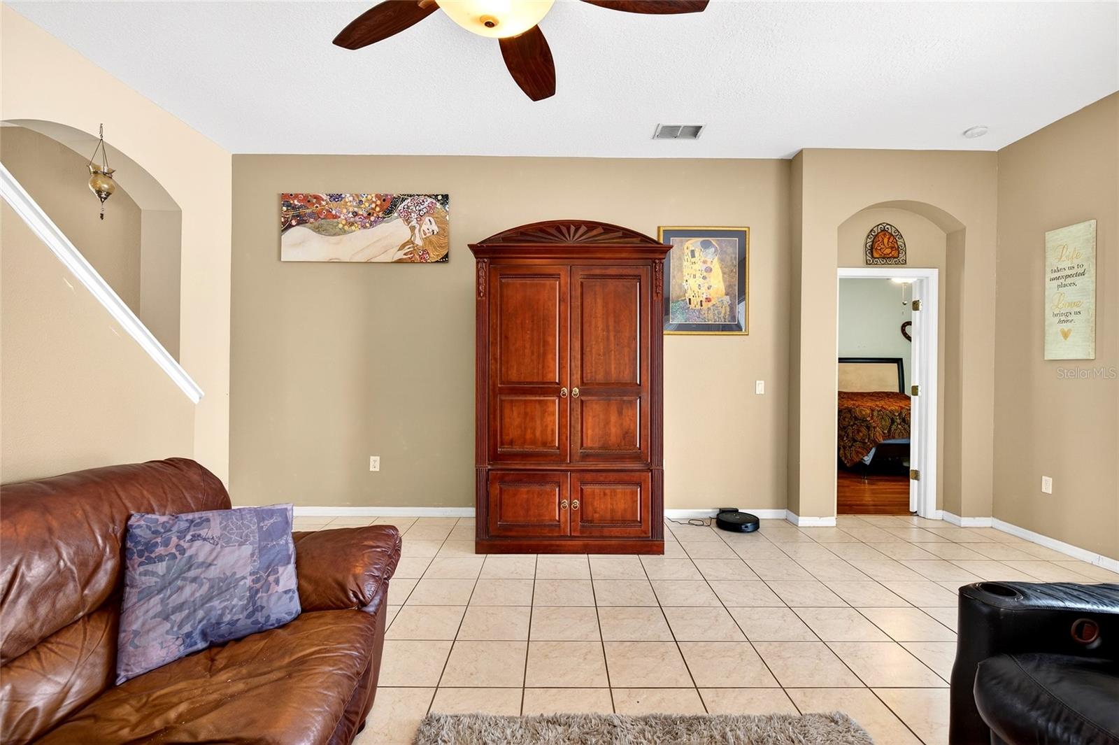 VALENCIA GARDENS PH 03 - Residential