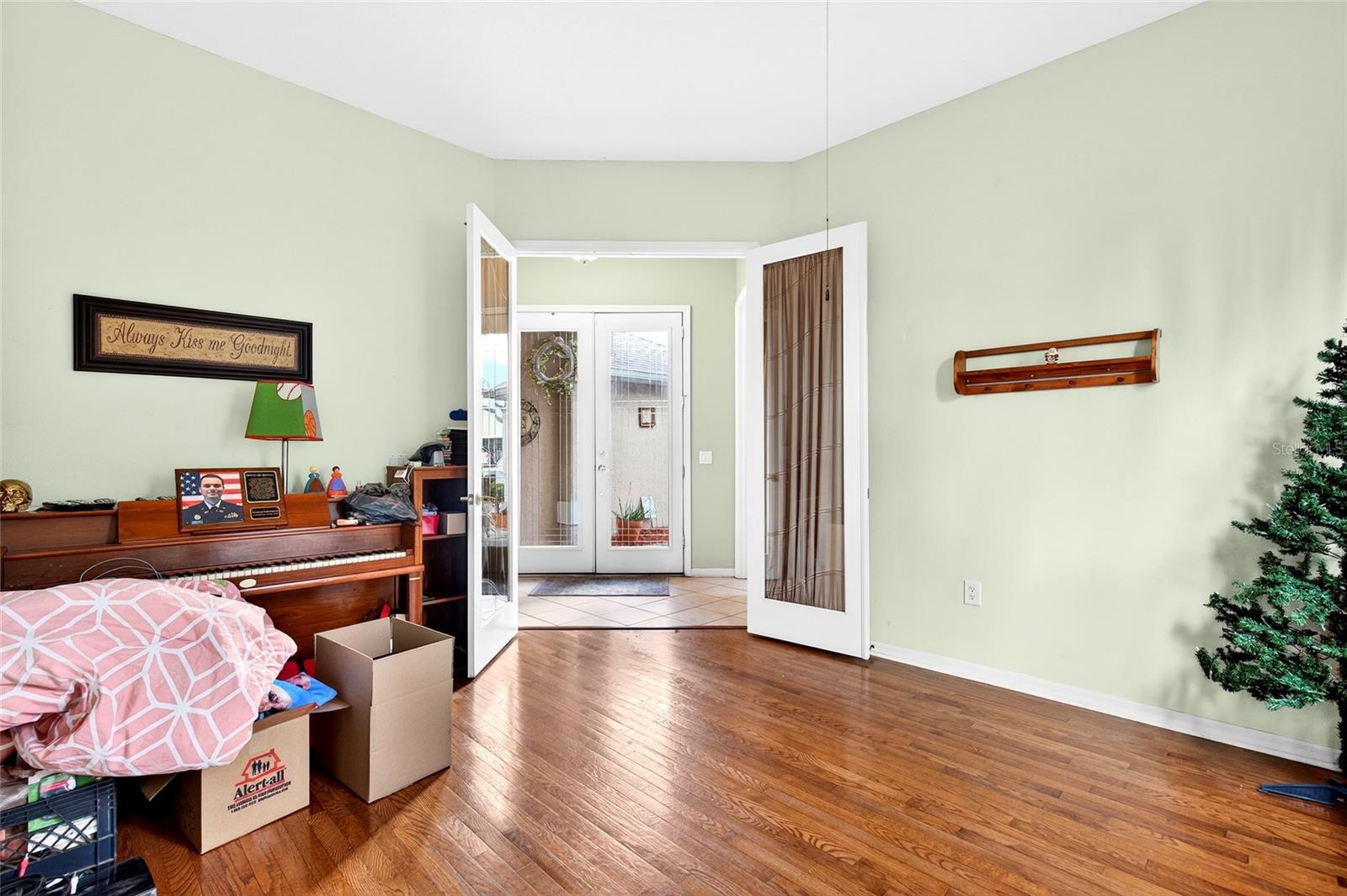 VALENCIA GARDENS PH 03 - Residential